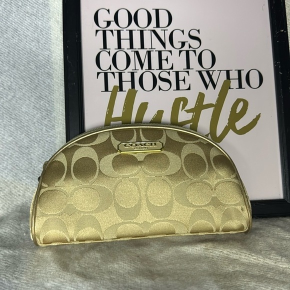 GIFT CERTIFICATE SALE - Picture 4 of 11